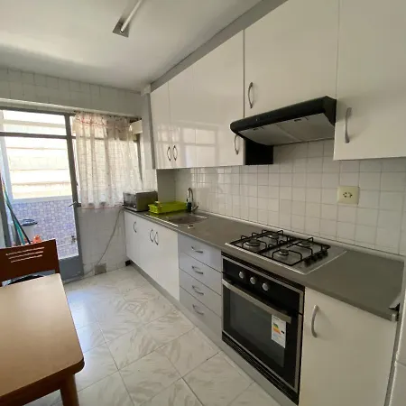 Apartamento Piso Jovenes Familia Cerca Playa Y Centro . Blasco Ibanez A *